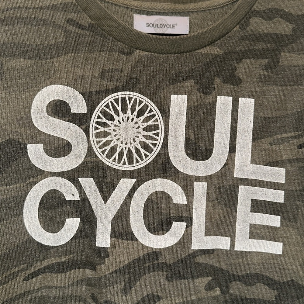 Soul Cycle camo sweatshirt - Picture 3 of 5